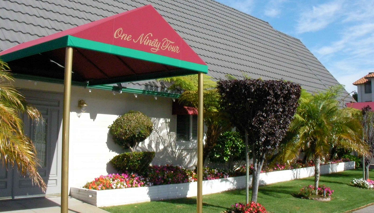 Chapel of the Highlands entrance and garden in Millbrae