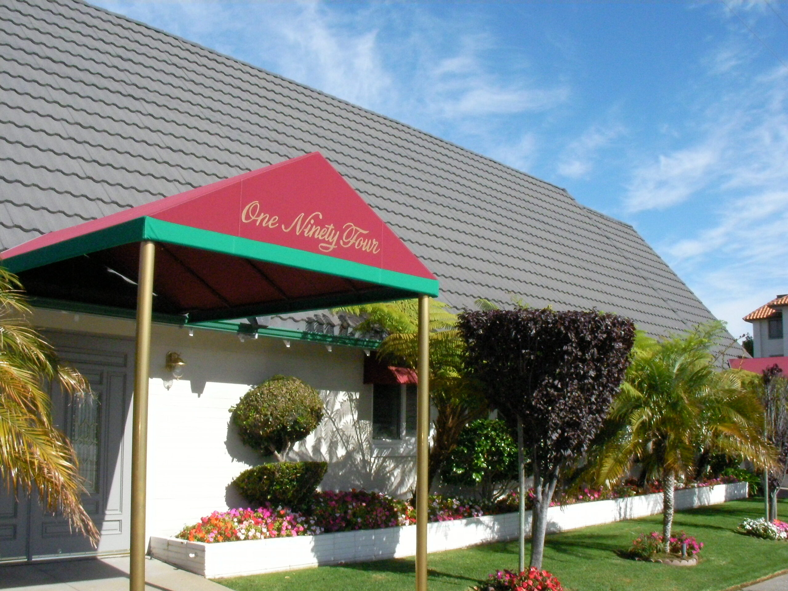 Front entrance and garden of Chapel of the Highlands in Millbrae